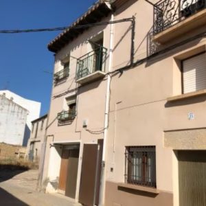 Casa centro del pueblo